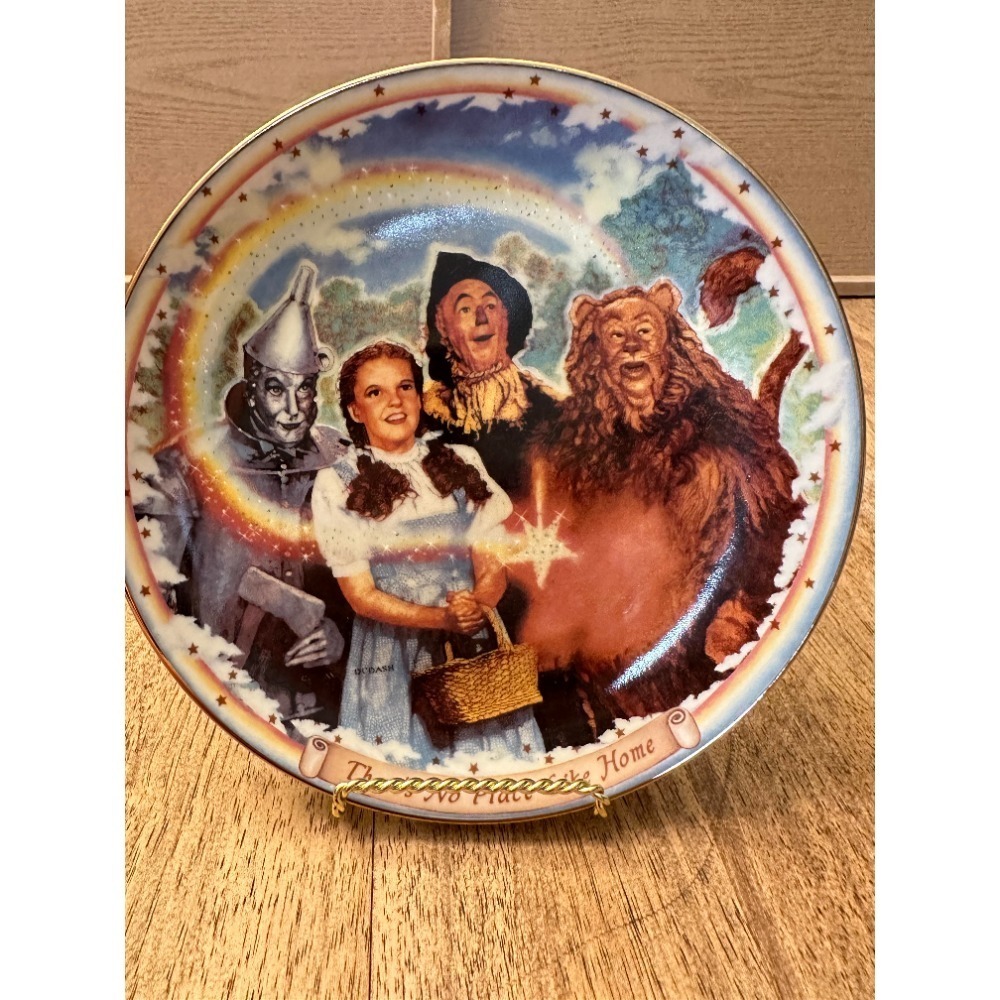 Bradford Exchange Wizard of Oz Plate "There's No‎ Place Like Home"